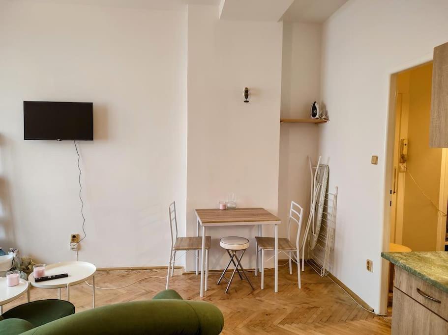 Cosy Warm Apartment In The Heart Of Prague. Dış mekan fotoğraf
