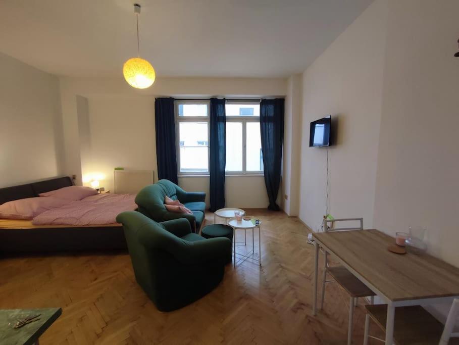 Cosy Warm Apartment In The Heart Of Prague. Dış mekan fotoğraf